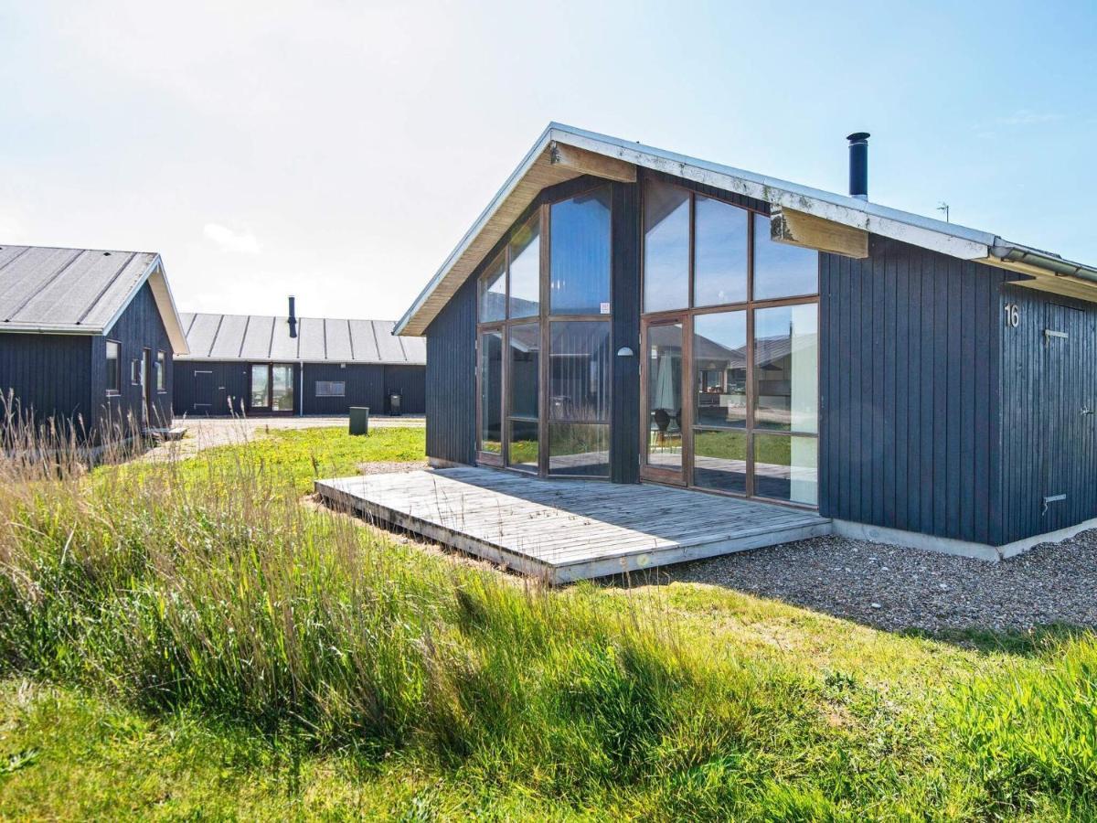 8 Person Holiday Home In Ulfborg Bagian luar foto