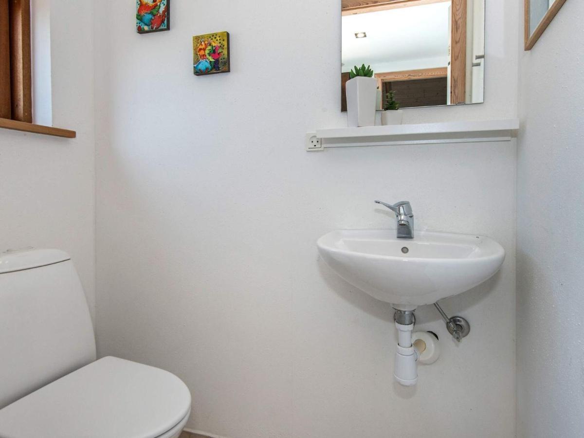 8 Person Holiday Home In Ulfborg Bagian luar foto